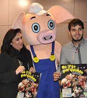 Os tres porquiños regresa a Vilagarcía a petición do público, tras o éxito da primeira representación